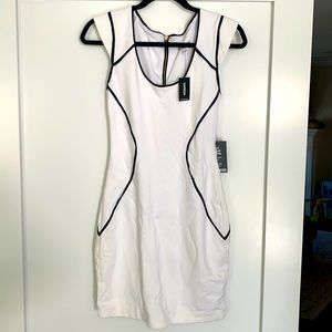 🖤Express -WHITE dress with BLACK trim🖤 Size0 NWT
